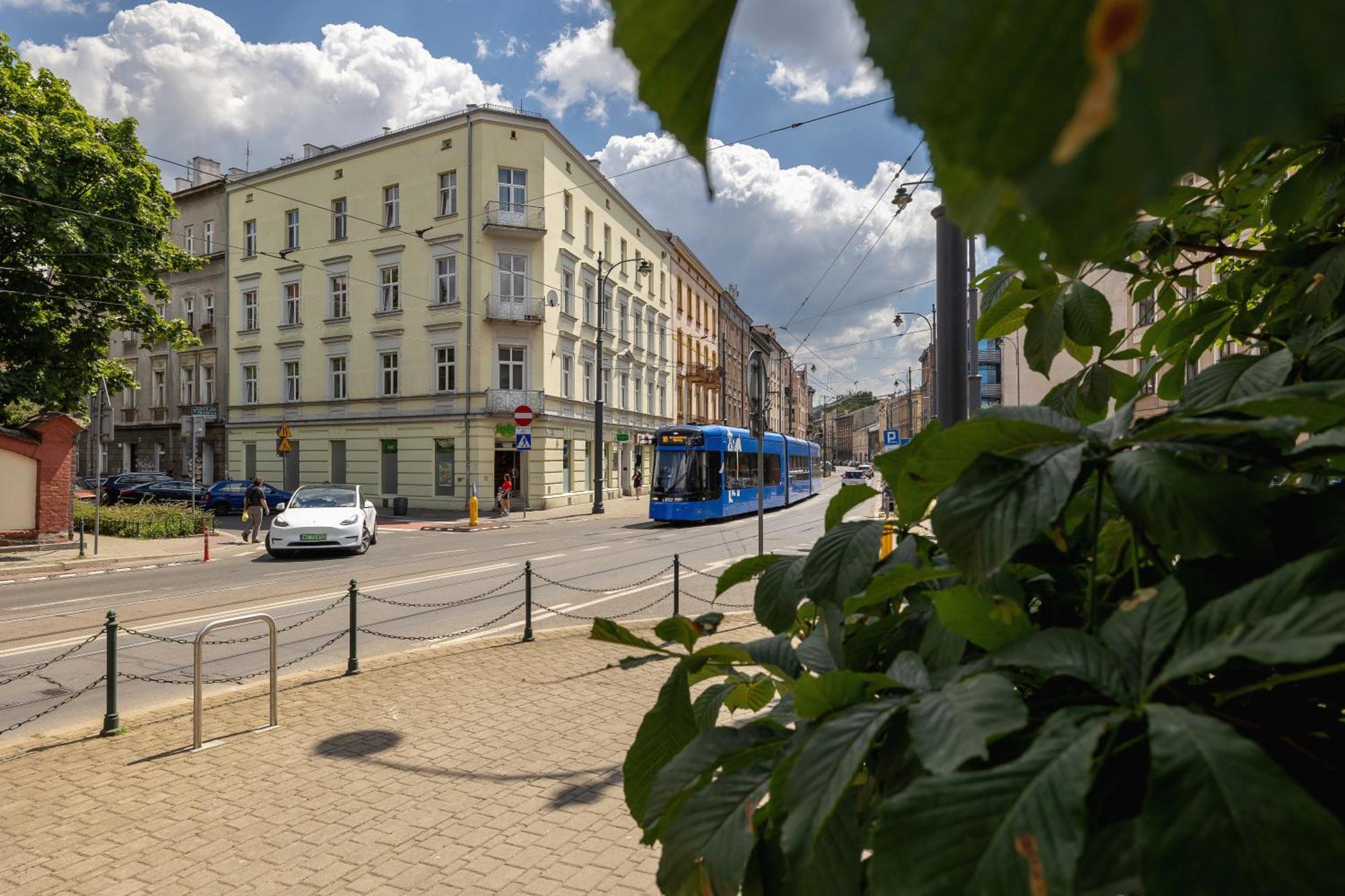 2-Bedroom Apartment - Dluga 65 Krakow Bagian luar foto